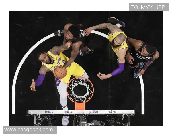 2017年季后赛篮网与湖人激战回顾：经典对决与球星表现分析