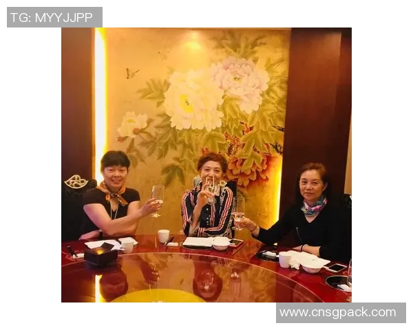 南部鲨鱼与南方哈士奇的奇妙对决与友谊之旅